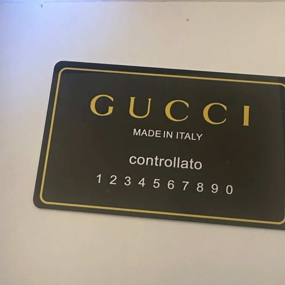 Gucci Black Leather Belt with Green & Red Web and Gold Double G Buckle Size 120
